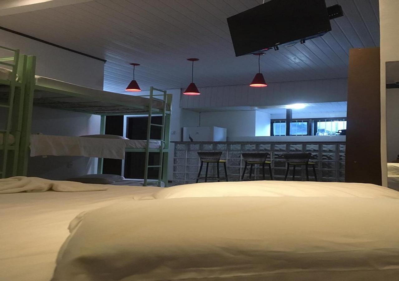 Lonier Villa Inn Economic Vila do Abraao ภายนอก รูปภาพ